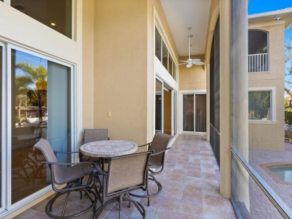 Luxurious Siesta Key Vacation Rental with Private Pool & Spa