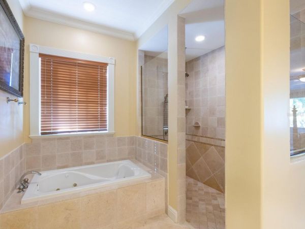 Luxurious Siesta Key Vacation Rental with Private Pool & Spa