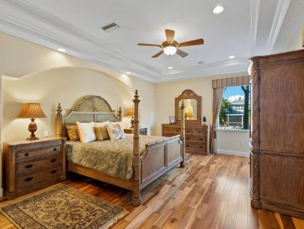 Luxurious Siesta Key Vacation Rental with Private Pool & Spa
