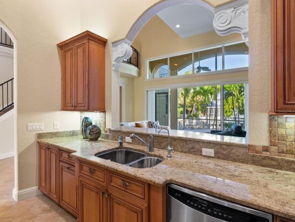 Luxurious Siesta Key Vacation Rental with Private Pool & Spa