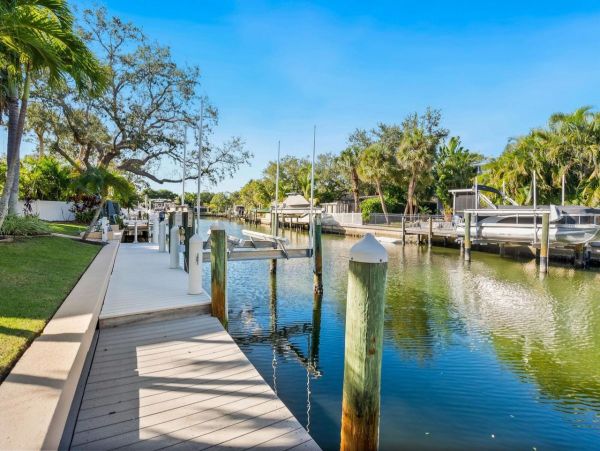 Luxurious Siesta Key Vacation Rental with Private Pool & Spa