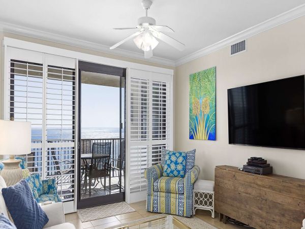 Orange Beach Lovely Condo with 3 Bedrooms & Full Ocean Views