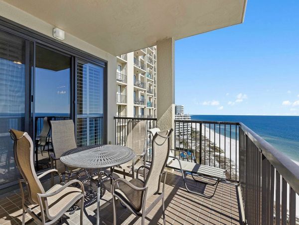 Orange Beach Lovely Condo with 3 Bedrooms & Full Ocean Views