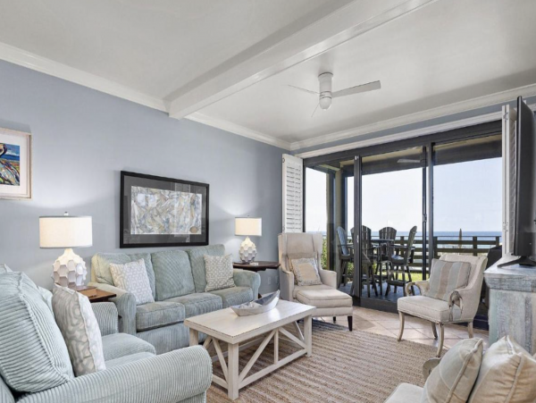 Orange Beach Oceanfront Three bedroom Home with Great Amenities