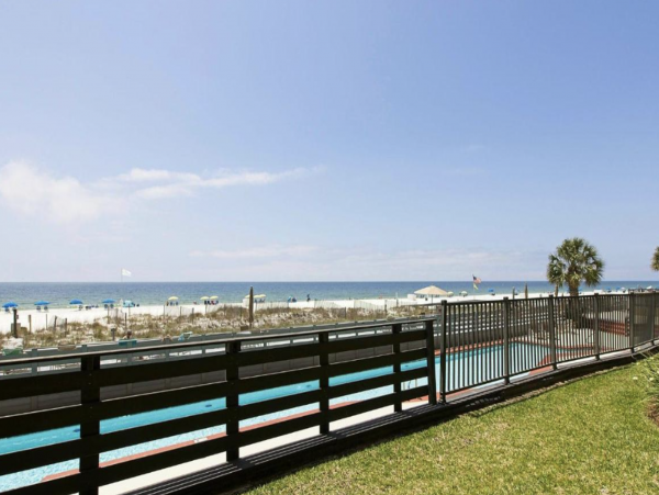 Orange Beach Oceanfront Three bedroom Home with Great Amenities