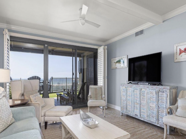 Orange Beach Oceanfront Three bedroom Home with Great Amenities