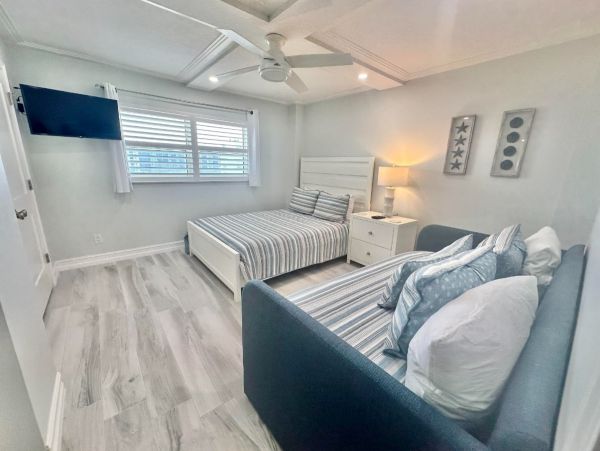 Siesta Key Beachfront Two Bedroom Vacation Rental