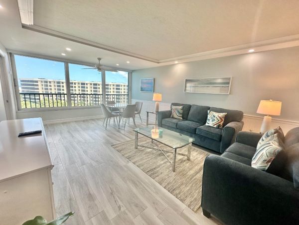Siesta Key Beachfront Two Bedroom Vacation Rental