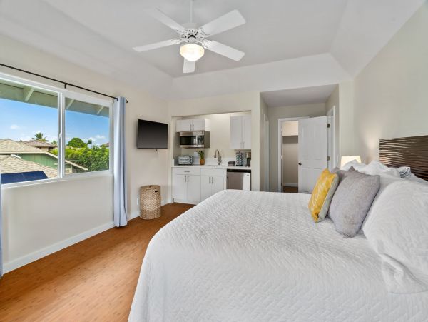 Princeville Vacation Home Easy Access to Local Attractions