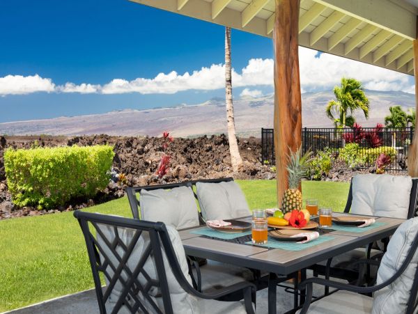 Luxury Four Bedroom Vacation Home in Kohala Coast