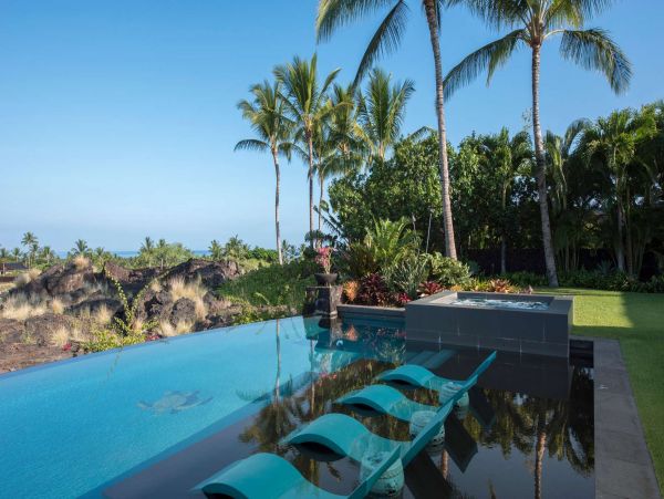 Opulent 5 Bedroom Vacation Rental with Private Pool & Great Views