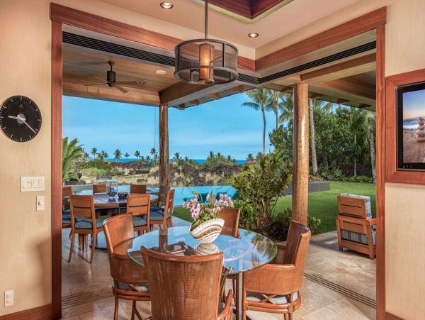Opulent 5 Bedroom Vacation Rental with Private Pool & Great Views