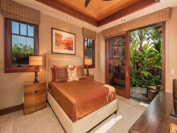 Opulent 5 Bedroom Vacation Rental with Private Pool & Great Views