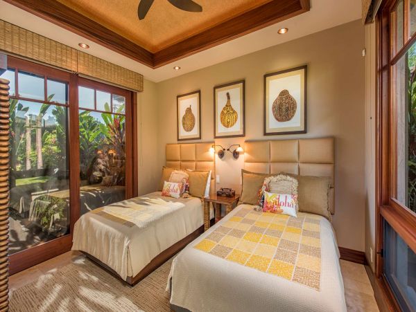 Opulent 5 Bedroom Vacation Rental with Private Pool & Great Views