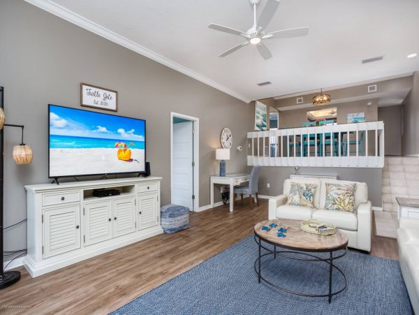 Siesta Key Condo Across the Street from Beach Pond Views, Tennis & Pool