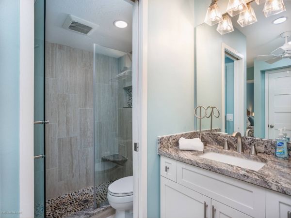 Siesta Key Condo Across the Street from Beach Pond Views, Tennis & Pool