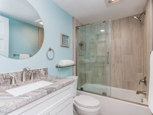 Siesta Key Condo Across the Street from Beach Pond Views, Tennis & Pool