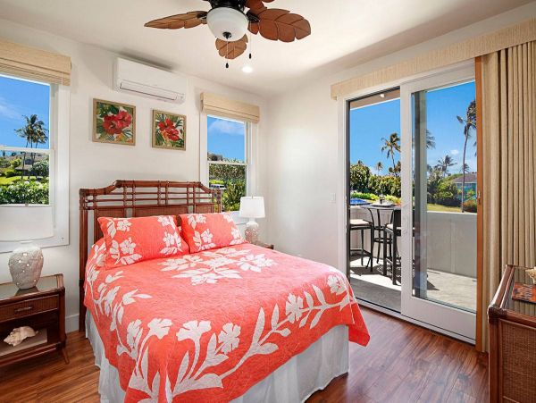 Perfect Getaway with 3 Bedrooms & Short Walk to the Beach