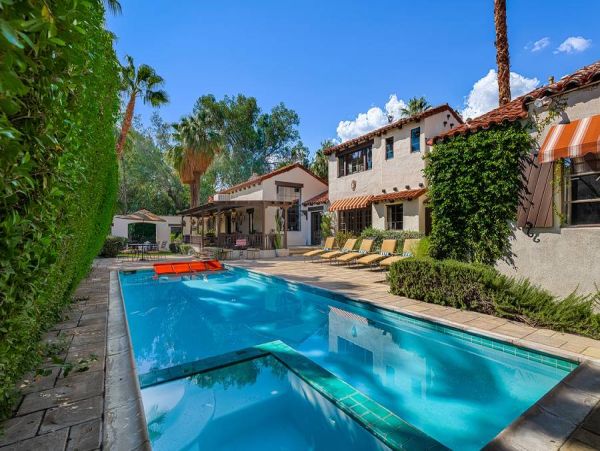 Luxury Vacation Rental with 6 Bedrooms & Private Pool