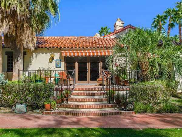 Luxury Vacation Rental with 6 Bedrooms & Private Pool