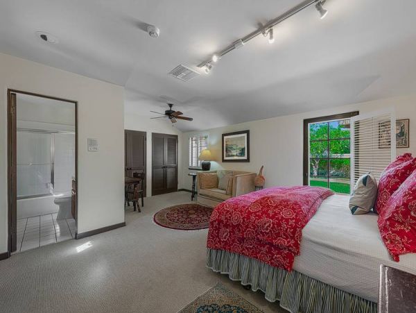 Luxury Vacation Rental with 6 Bedrooms & Private Pool