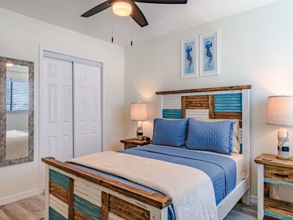 Treasure Island 4 Bedroom Vacation Rental Across the Street from the Beach