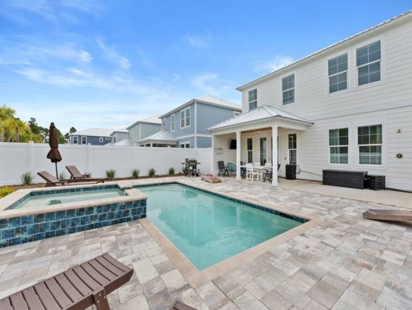 Ten Bedroom Vacation Rental with 2 Pools in Panama City Beach