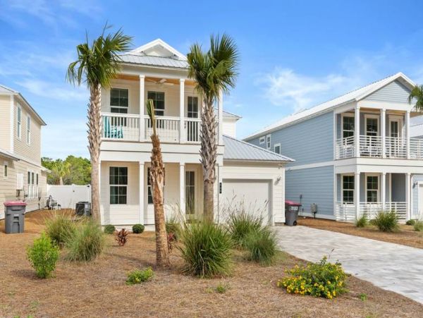 Ten Bedroom Vacation Rental with 2 Pools in Panama City Beach