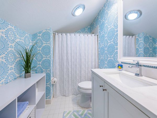 Stunning Belleair Beach Townhouse: Ocean Views & Pool Access