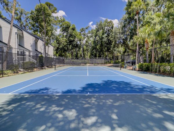 Hilton Head Vacation Rental 2nd-Level Townhome