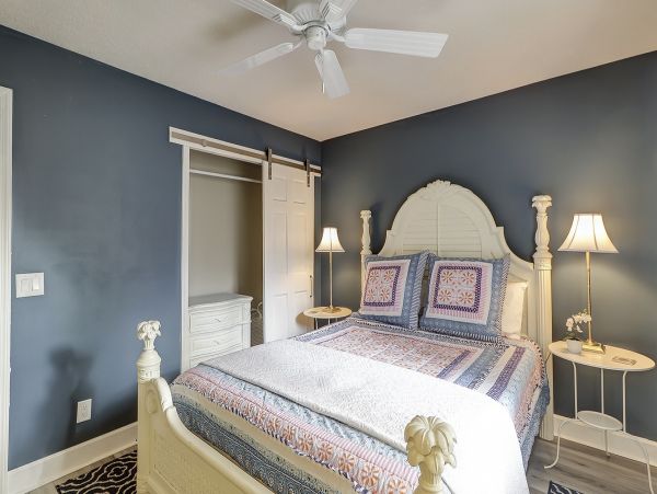 Hilton Head Vacation Rental 2nd-Level Townhome