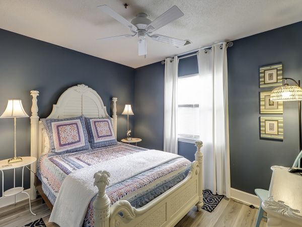 Hilton Head Vacation Rental 2nd-Level Townhome
