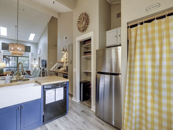 Hilton Head Vacation Rental 2nd-Level Townhome