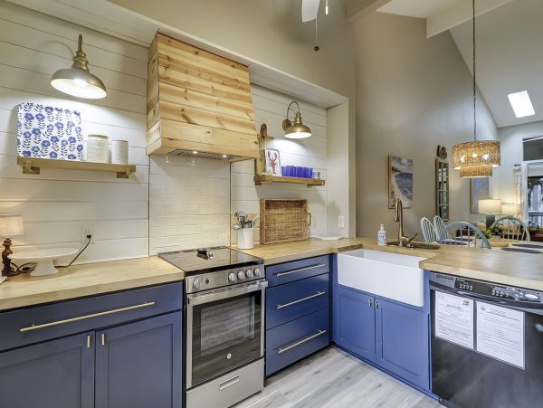 Hilton Head Vacation Rental 2nd-Level Townhome