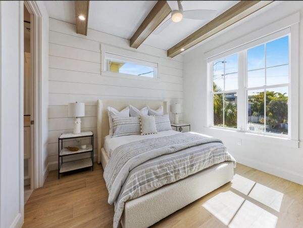 Brand New Anna Maria Island Luxury Vacation Home WOW factor