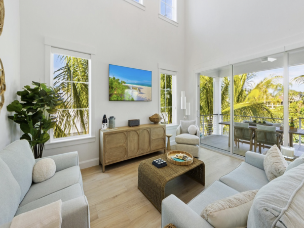 Brand New Anna Maria Island Luxury Vacation Home WOW factor