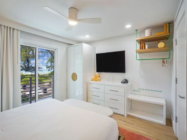 Cozy Beachfront Getaway in Holmes Beach