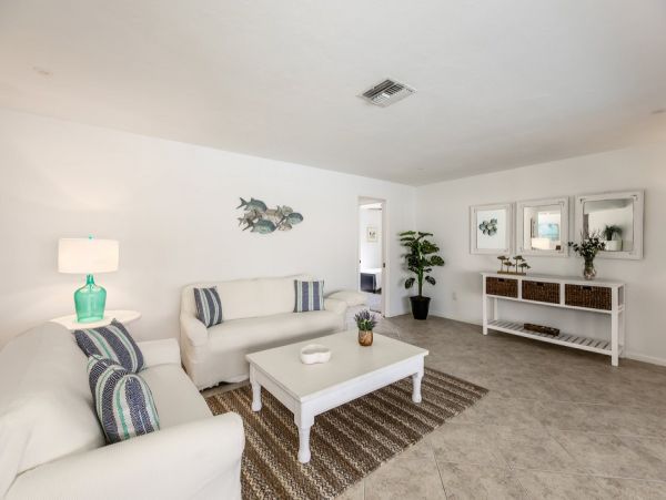 Marco Island Waterfront 3 Bedroom Vacation Rental