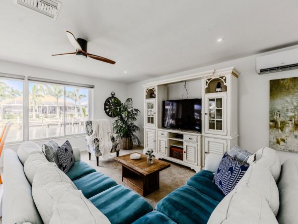 Marco Island Waterfront 3 Bedroom Vacation Rental