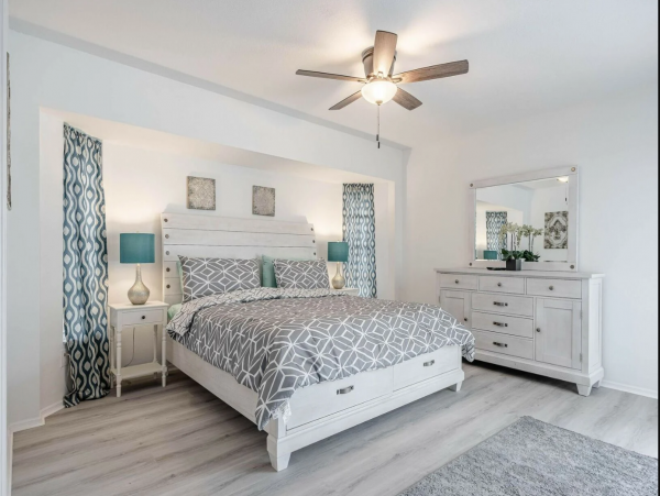 Relax in Englewood: Villa with Saltwater Pool & Space