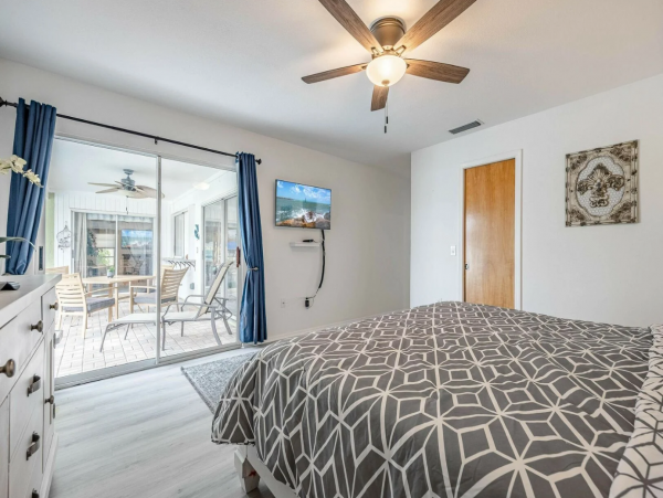 Relax in Englewood: Villa with Saltwater Pool & Space