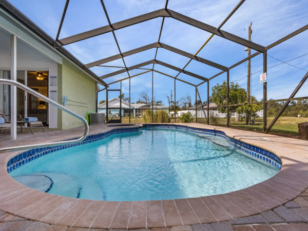 Relax in Englewood: Villa with Saltwater Pool & Space