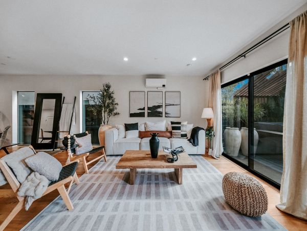 Luxury 3-Level Vacation Home Great Amenities