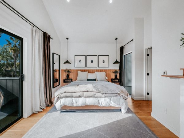 Luxury 3-Level Vacation Home Great Amenities