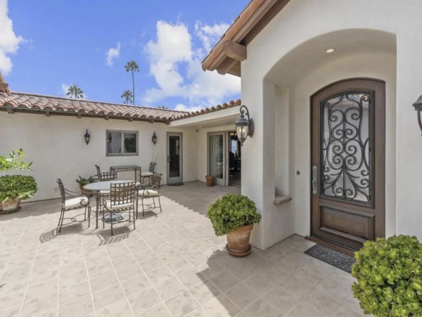 Ocean Front Luxury La Jolla Vacation Villa.