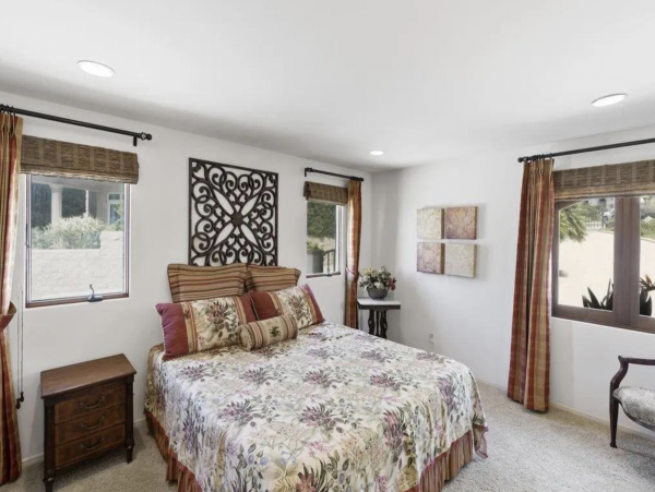 Ocean Front Luxury La Jolla Vacation Villa.