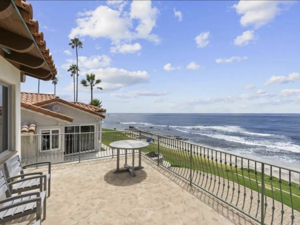 Ocean Front Luxury La Jolla Vacation Villa.