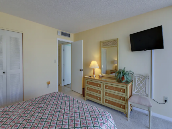 Marco Island Direct Beach Access