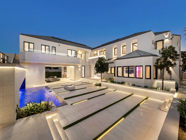 The ultimate Malibu Luxury Retreat A magnificent Getaway