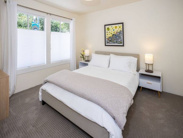 Lovely Vacation Rental with 3 Bedrooms in Bolinas